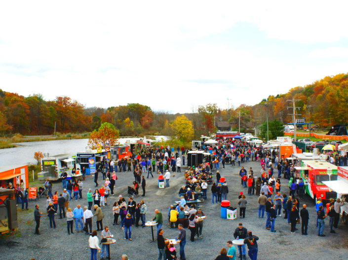 image2 Woodbine Applefest